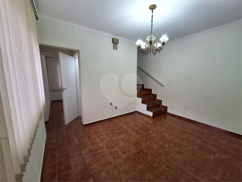 Sobrado à venda com 3 quartos, 217m² - Foto 3