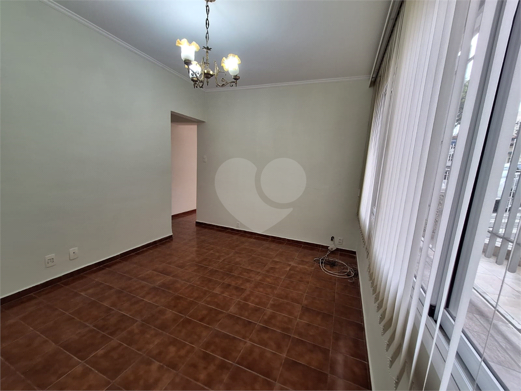 Sobrado à venda com 3 quartos, 217m² - Foto 6