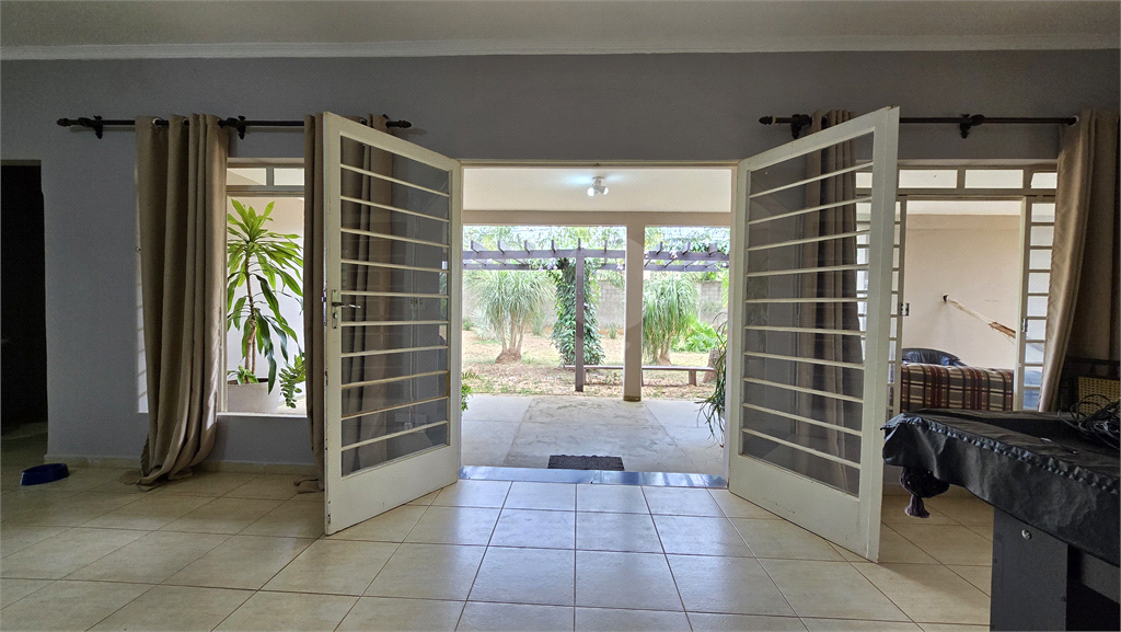Casa A Venda Com 5 Quartos 5 Banheiros No Jardim Shangrilá – Bauru/SP
