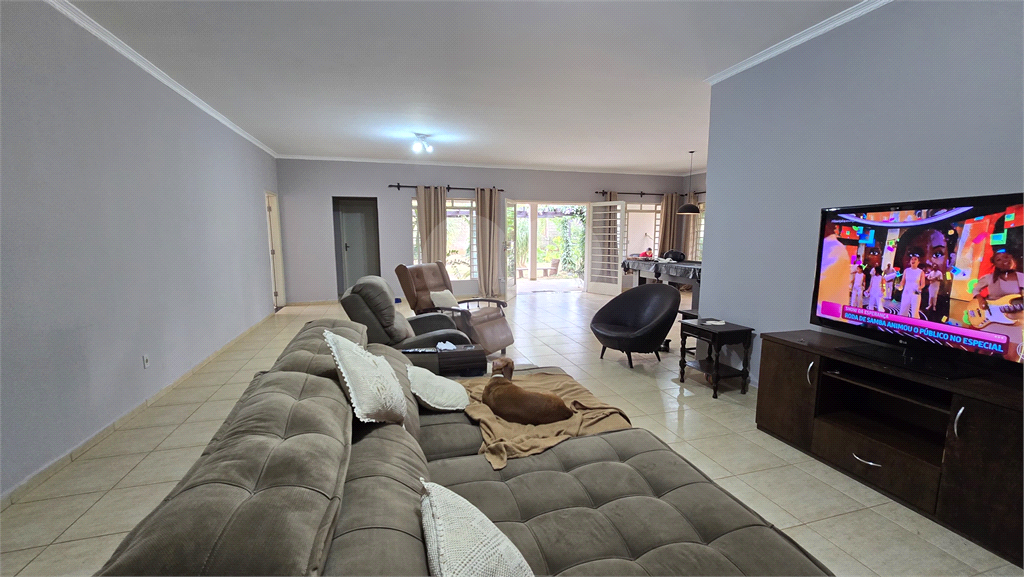 Casa A Venda Com 5 Quartos 5 Banheiros No Jardim Shangrilá – Bauru/SP
