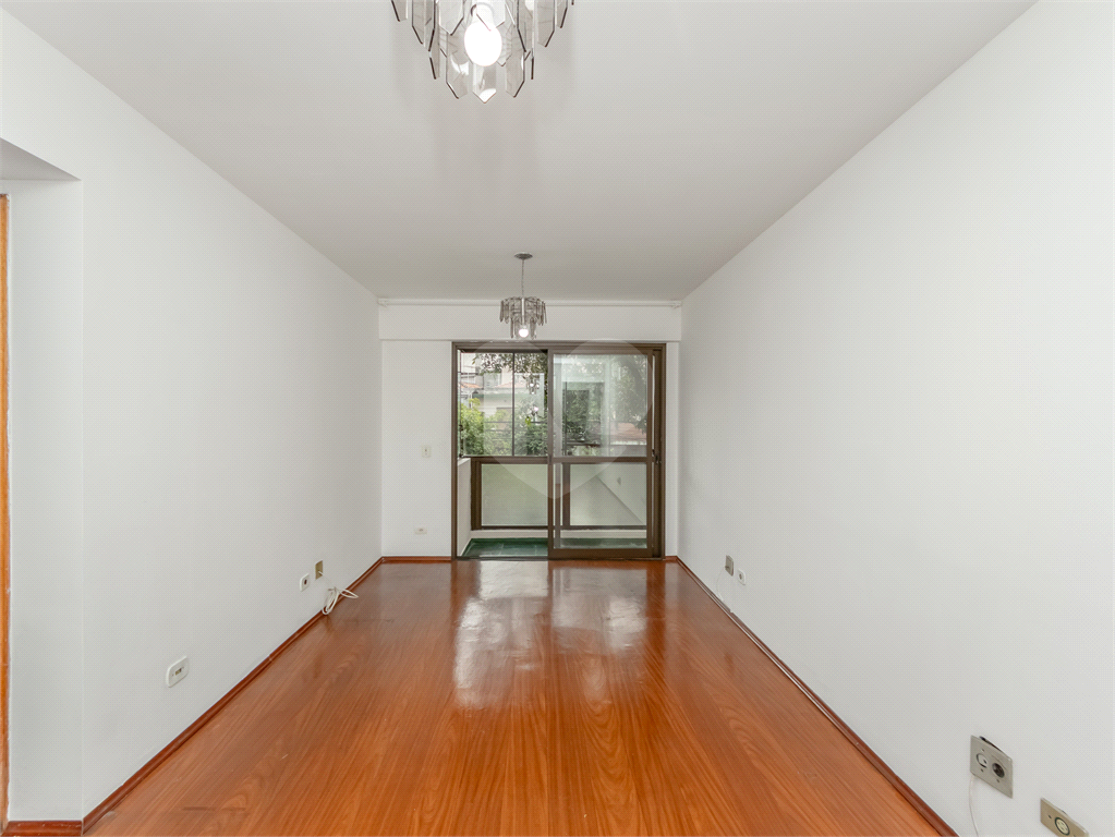 APARTAMENTO 2 DOMRITÓRIOS À VENDA NA SAÚDE
