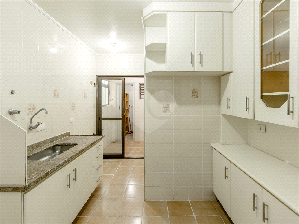 APARTAMENTO 2 DOMRITÓRIOS À VENDA NA SAÚDE
