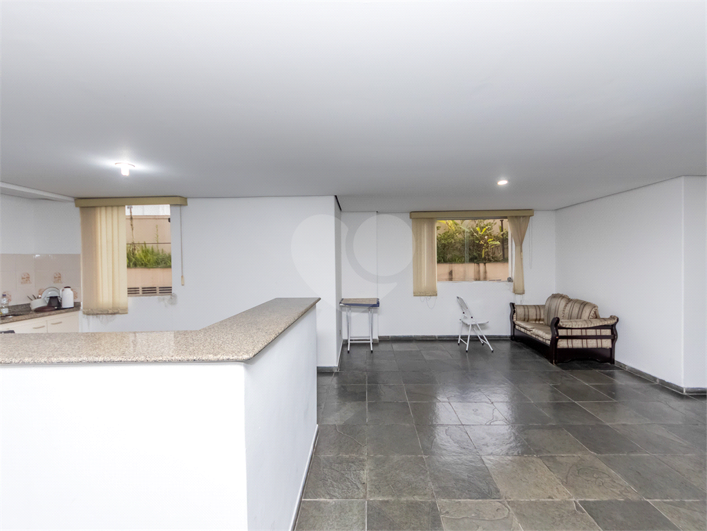 APARTAMENTO 2 DOMRITÓRIOS À VENDA NA SAÚDE