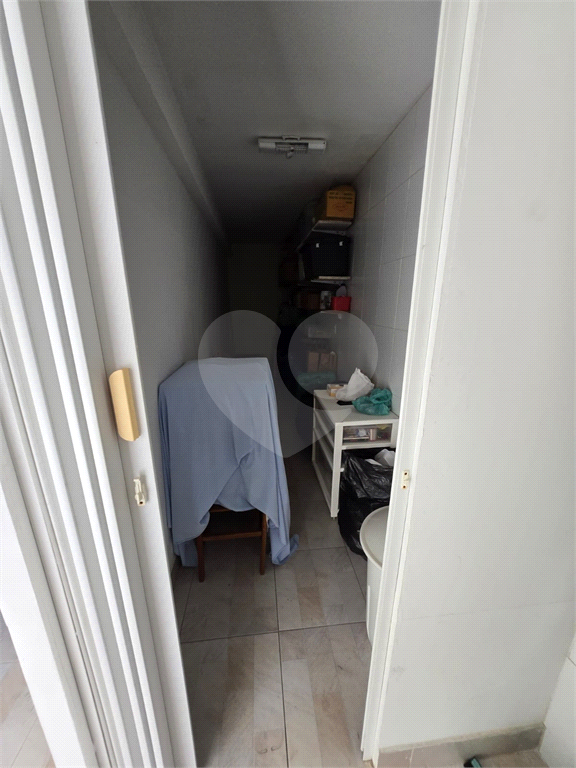 Casa térrea assobradada com 3 quartos, 3 vagas, quintal e fácil acesso ao metrô em Vila Mazzei - SP