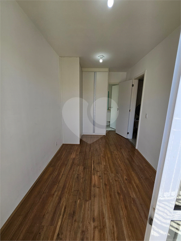 Apartamento à venda com 1 quarto, 31m² - Foto 10