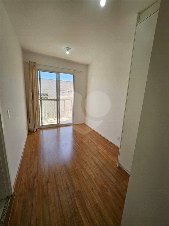 Apartamento à venda com 1 quarto, 31m² - Foto 1