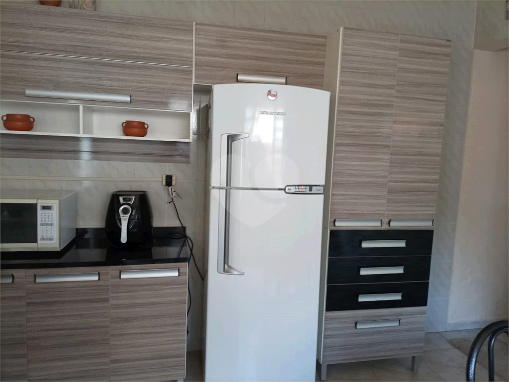 Casa à venda com 2 quartos, 160m² - Foto 3