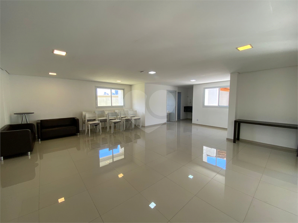 Apartamento com 2 quartos próximo do metrô