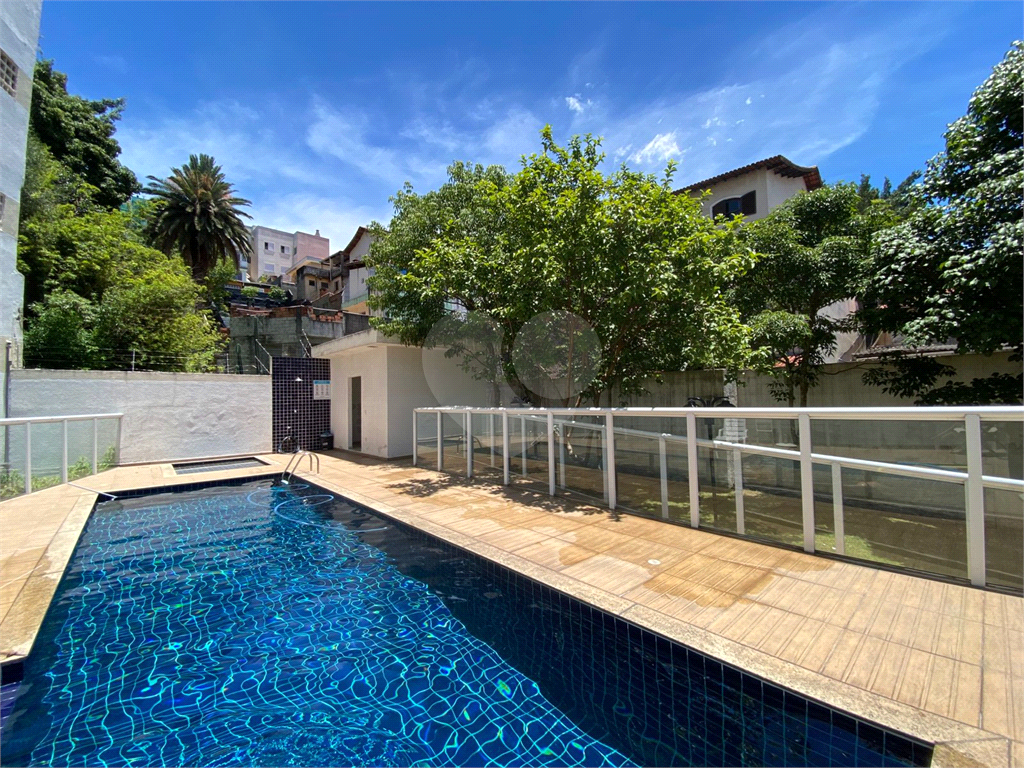 Apartamento com 2 quartos próximo do metrô