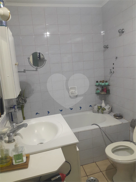 APARTAMENTO em PERDIZES