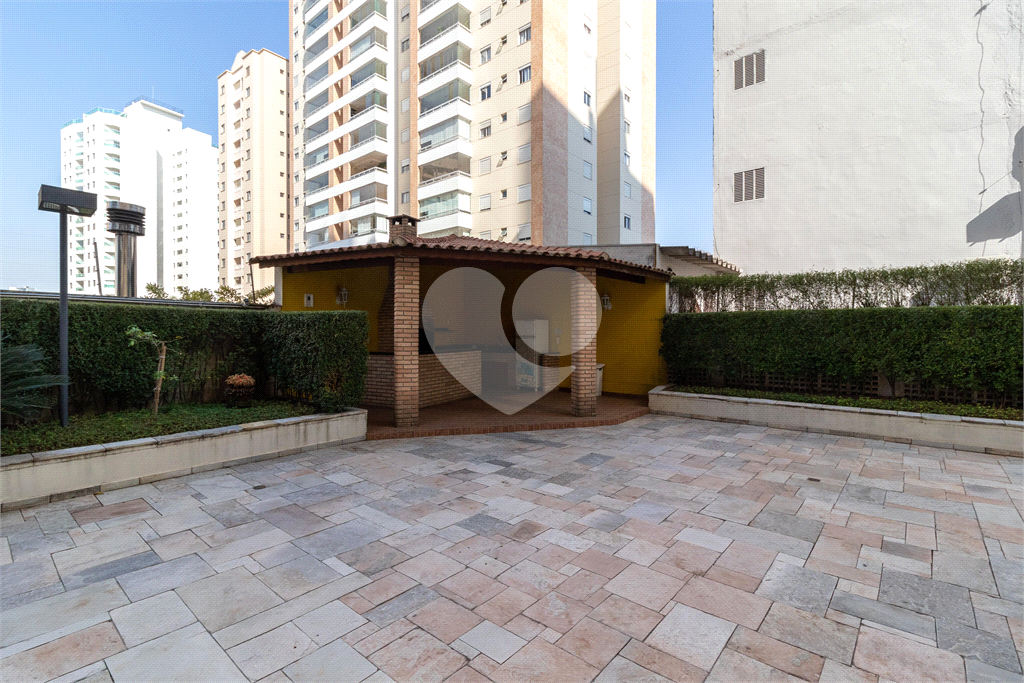 APARTAMENTO em SANTANA