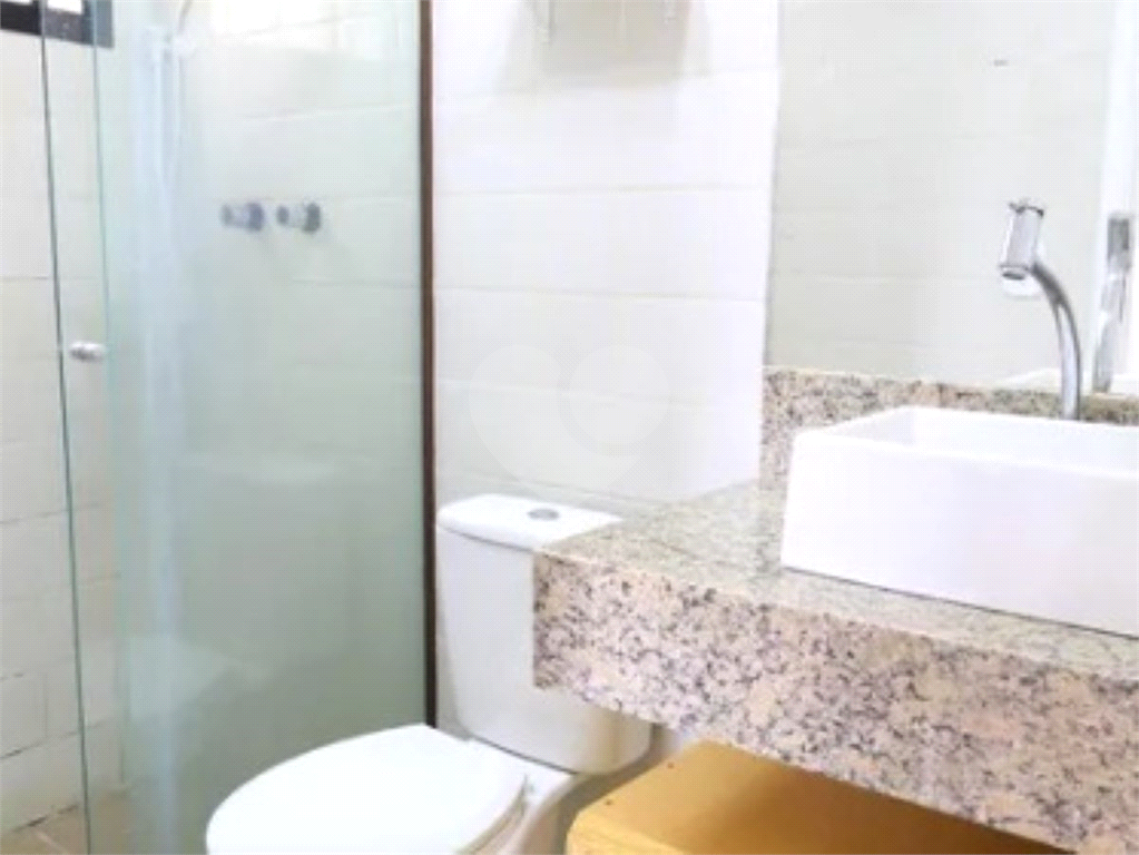 APARTAMENTO em SANTANA