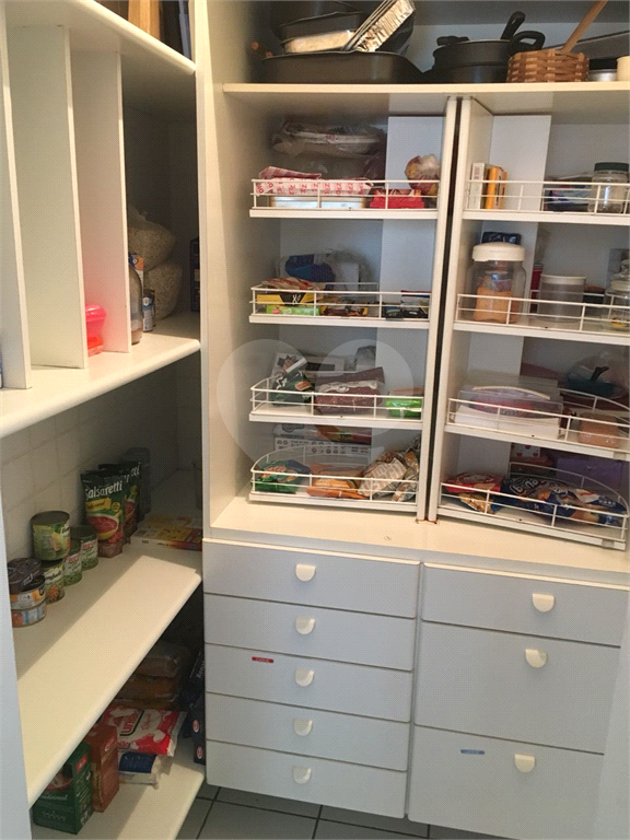 APARTAMENTO em JARDIM PAULISTA