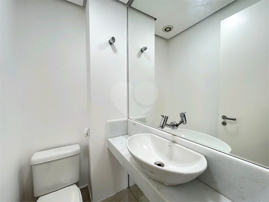 Apartamento na Vila Leopoldina de 210m2 com Hall Privativo em andar alto