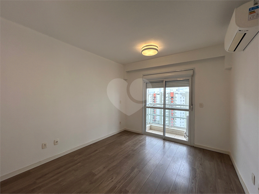 Apartamento na Vila Leopoldina de 210m2 com Hall Privativo em andar alto