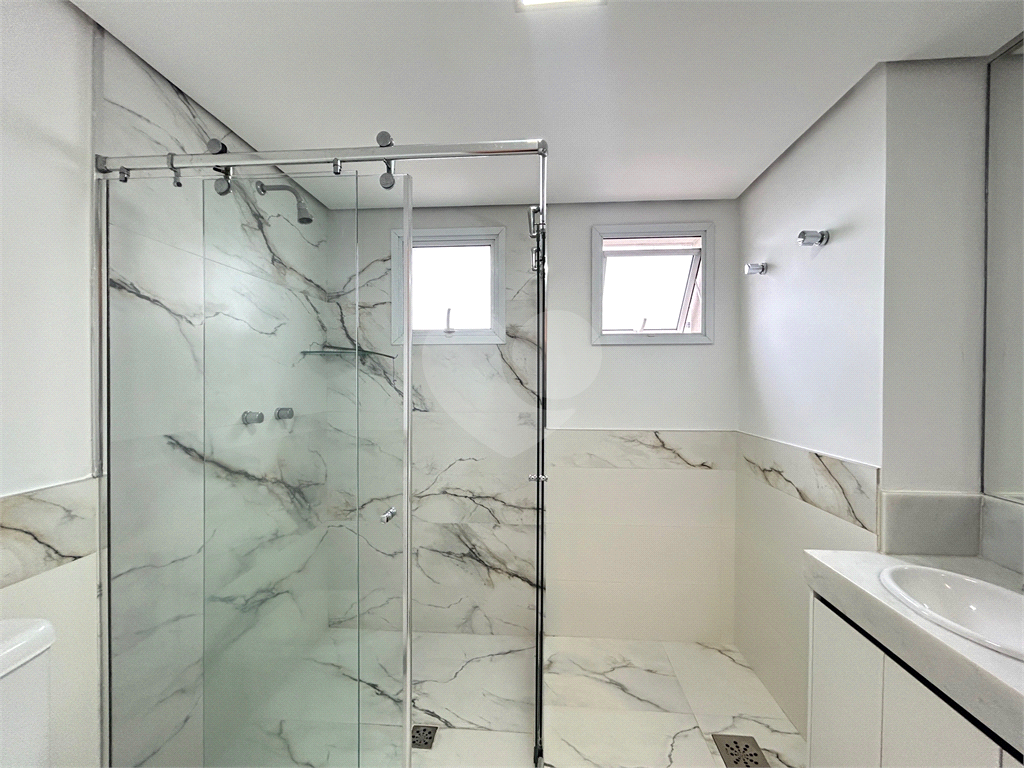 Apartamento na Vila Leopoldina de 210m2 com Hall Privativo em andar alto