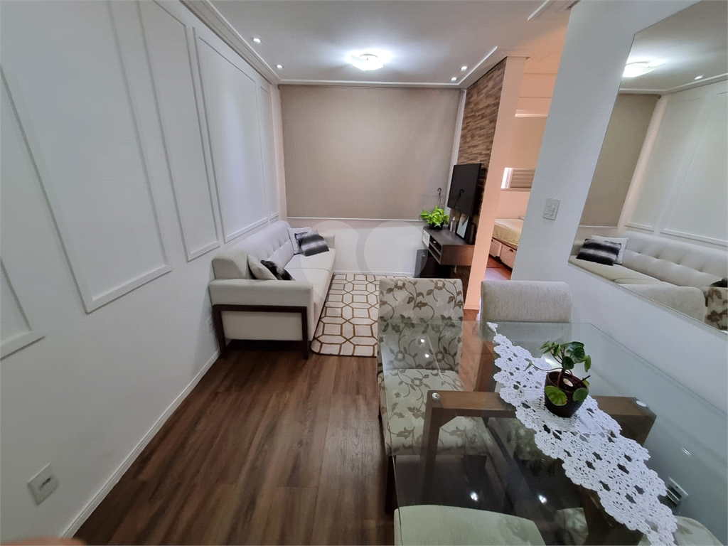 Apartamento à venda na região da Lapa, bairro da Água Branca