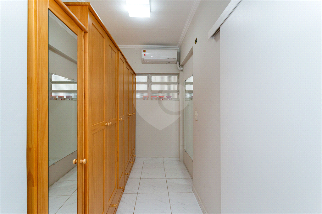 APARTAMENTO em JARDIM PAULISTA