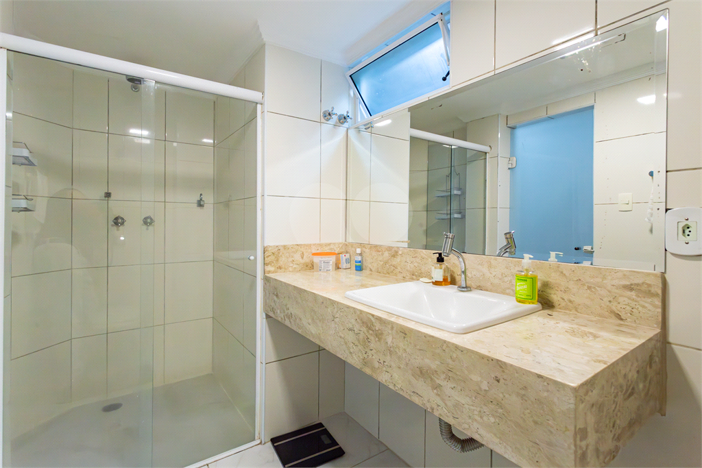 APARTAMENTO em JARDIM PAULISTA
