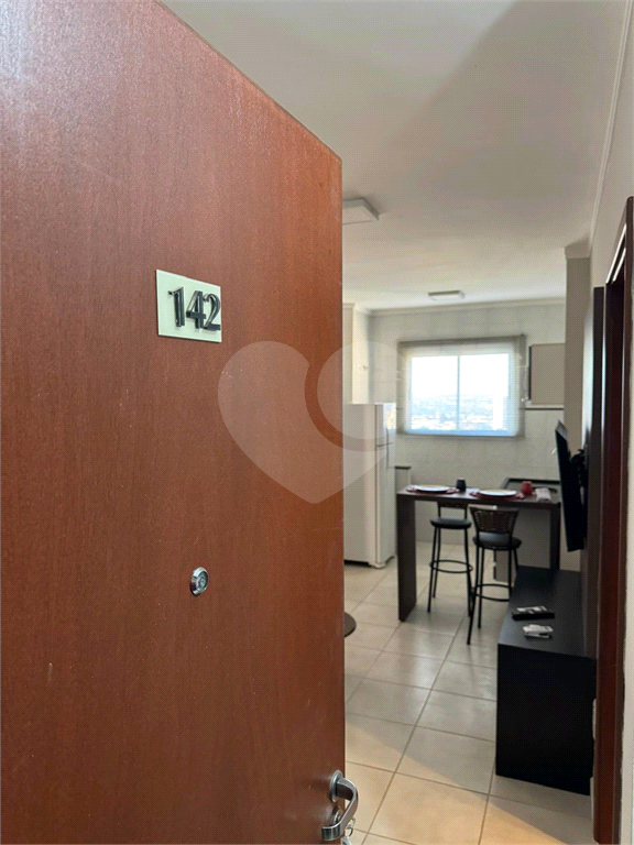 Apartamento para alugar com 1 quarto, 42m² - Foto 17