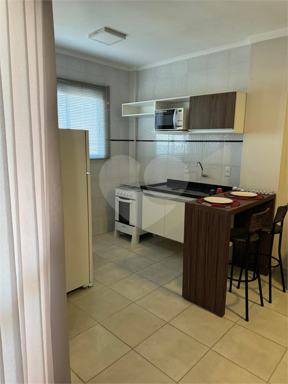 Apartamento para alugar com 1 quarto, 42m² - Foto 8