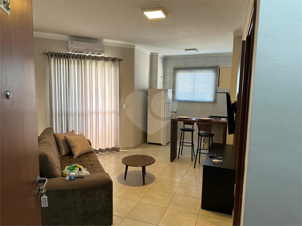 Apartamento para alugar com 1 quarto, 42m² - Foto 21