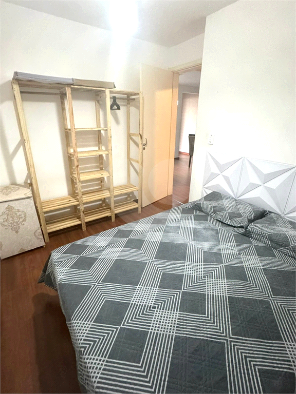 Apartamento à venda com 2 quartos, 42m² - Foto 31