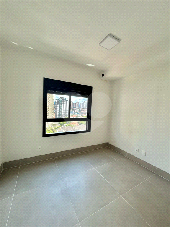 APARTAMENTO em SANTANA