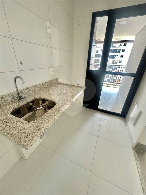 APARTAMENTO em SANTANA