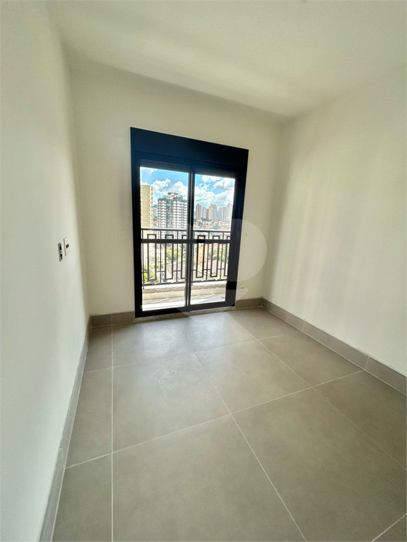 APARTAMENTO em SANTANA
