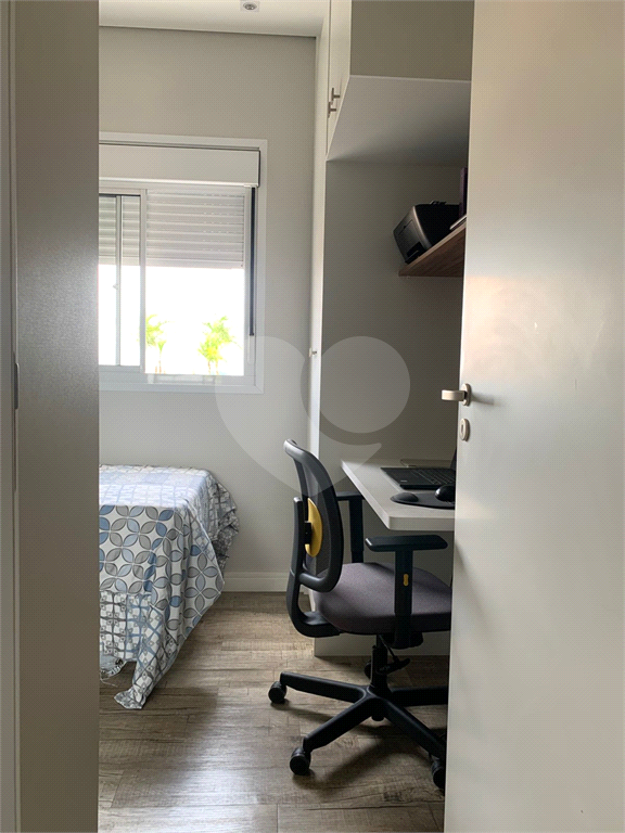 Apartamento à venda com 2 quartos, 57m² - Foto 15