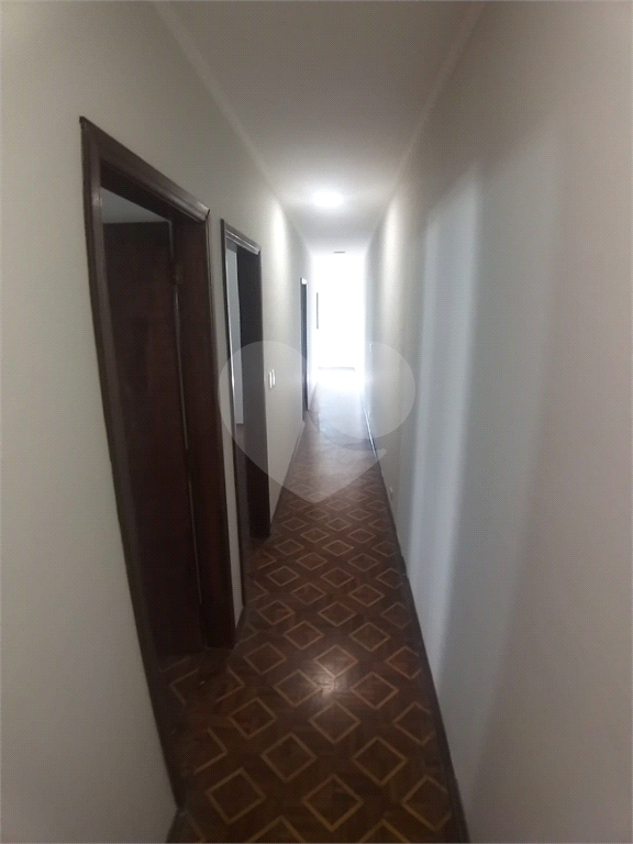 EXCELENTE SOBRADO - ÓTIMA LOCALIZAÇÃO
