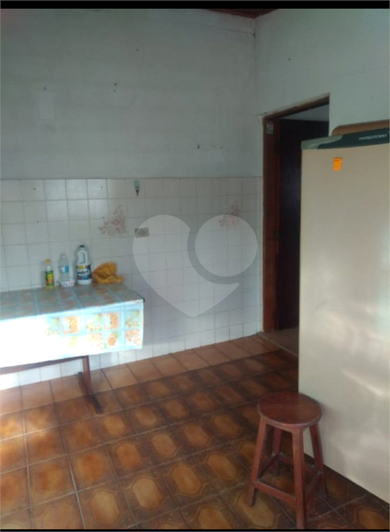 Casa à venda com 2 quartos, 184m² - Foto 11