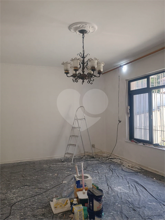  Água Fria: Casa de 294m² com 2 Quartos + Edícula Completa! Conquiste o espaço que sua família merec