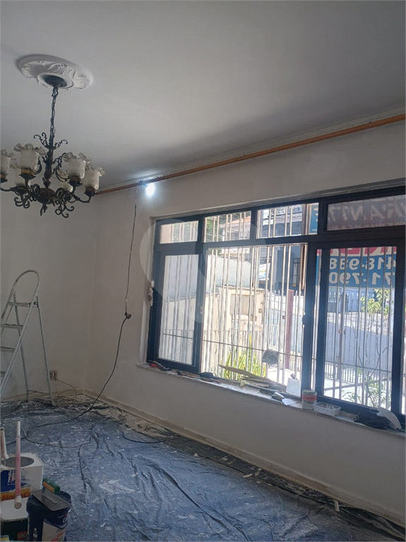  Água Fria: Casa de 294m² com 2 Quartos + Edícula Completa! Conquiste o espaço que sua família merec