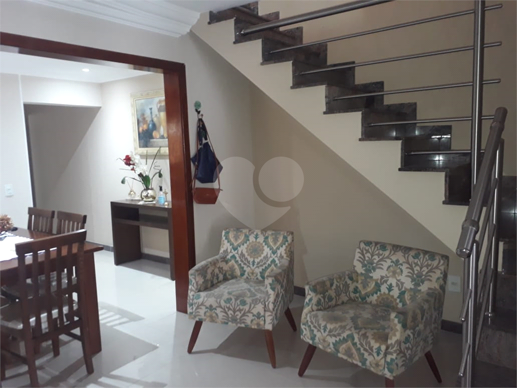 Casa à venda com 3 quartos, 125m² - Foto 4