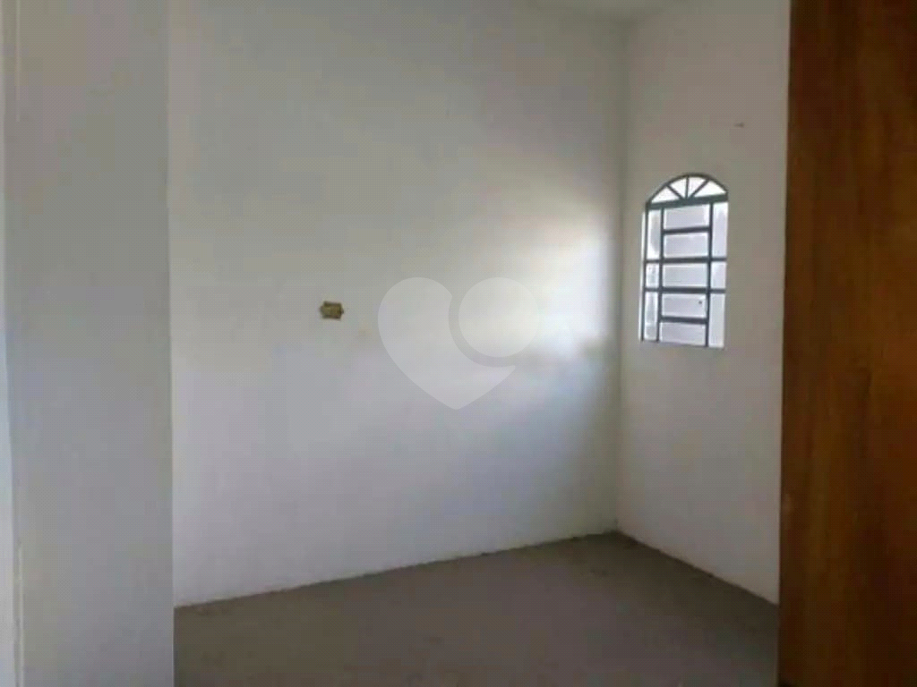 Casa à venda com 4 quartos, 260m² - Foto 11