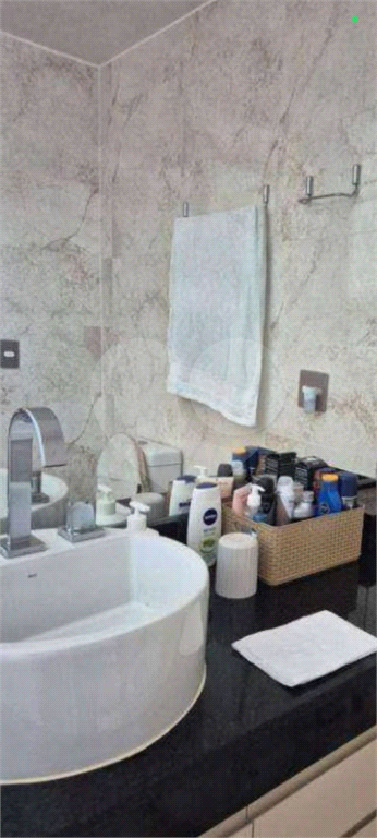 APARTAMENTO em TATUAPÉ