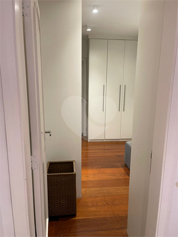 Apartamento à venda com 4 quartos, 210m² - Foto 23