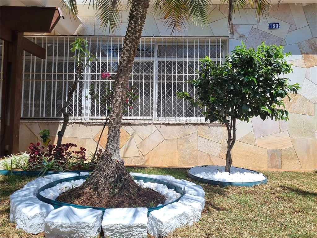 Casa, 3 quartos, 250 m² - Foto 2