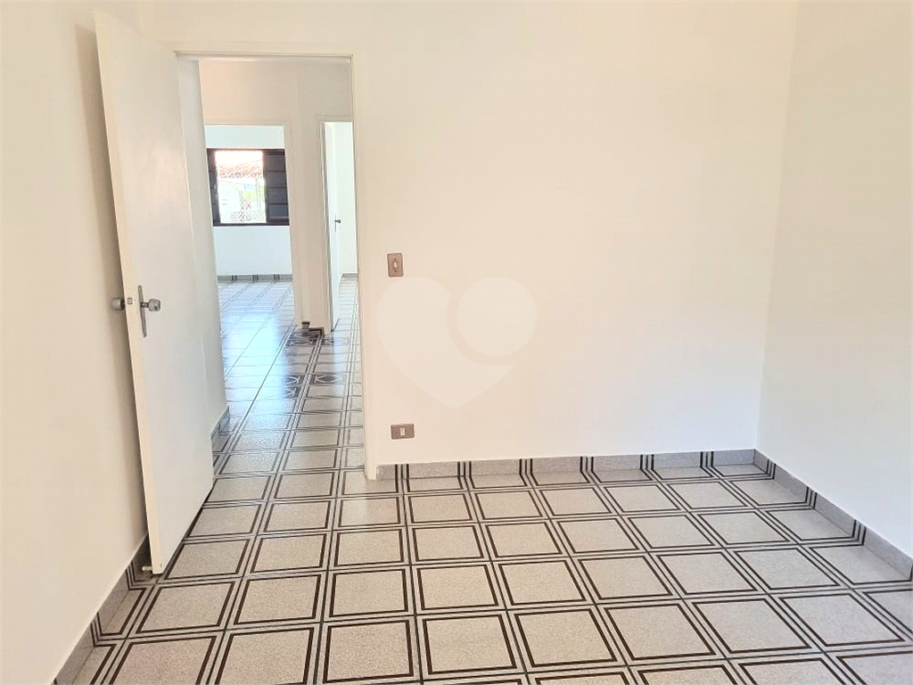 Casa, 3 quartos, 250 m² - Foto 17