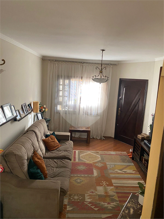 Casa térrea à venda na Vila Barros em Guarulhos