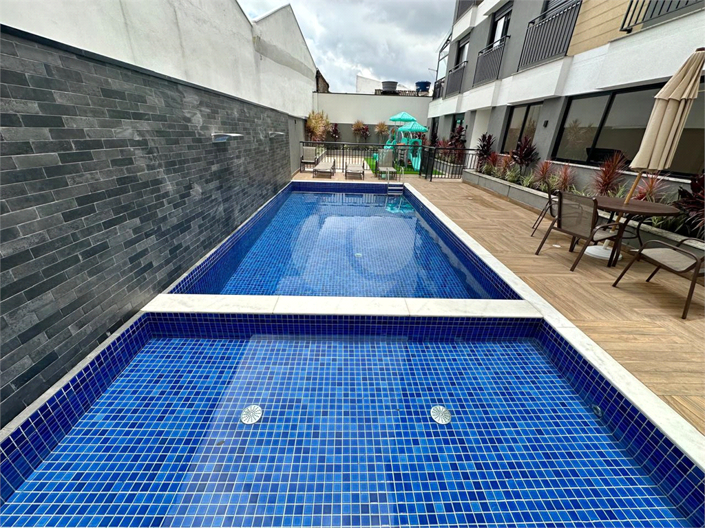 Apartamento novo- 3 quartos - 2 vagas - Santa Teresinha - SP
