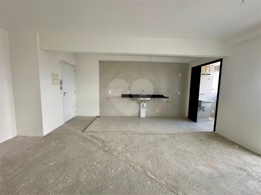 Apartamento novo- 3 quartos - 2 vagas - Santa Teresinha - SP