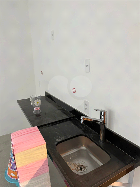 APARTAMENTO em VILA MADALENA