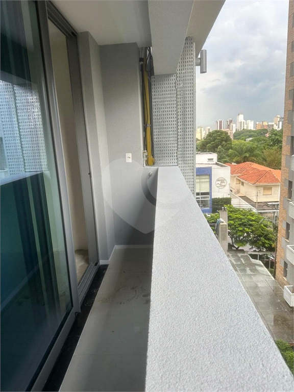 APARTAMENTO em VILA MADALENA