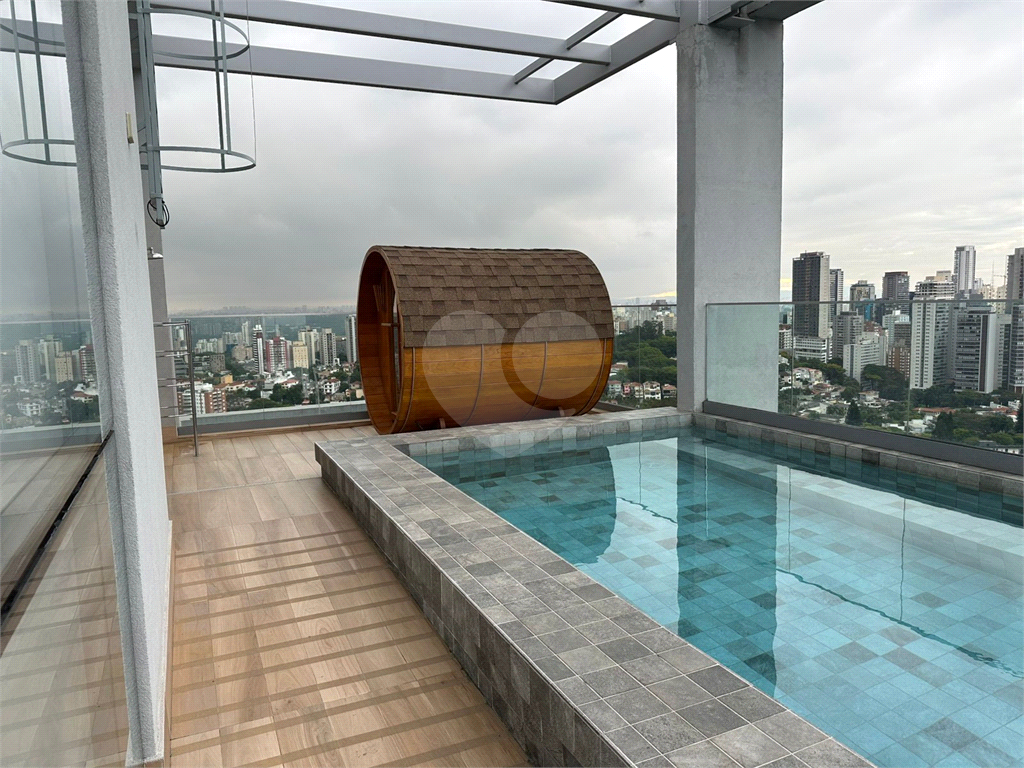 APARTAMENTO em VILA MADALENA