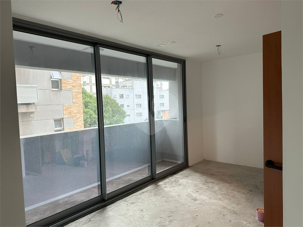 APARTAMENTO em VILA MADALENA