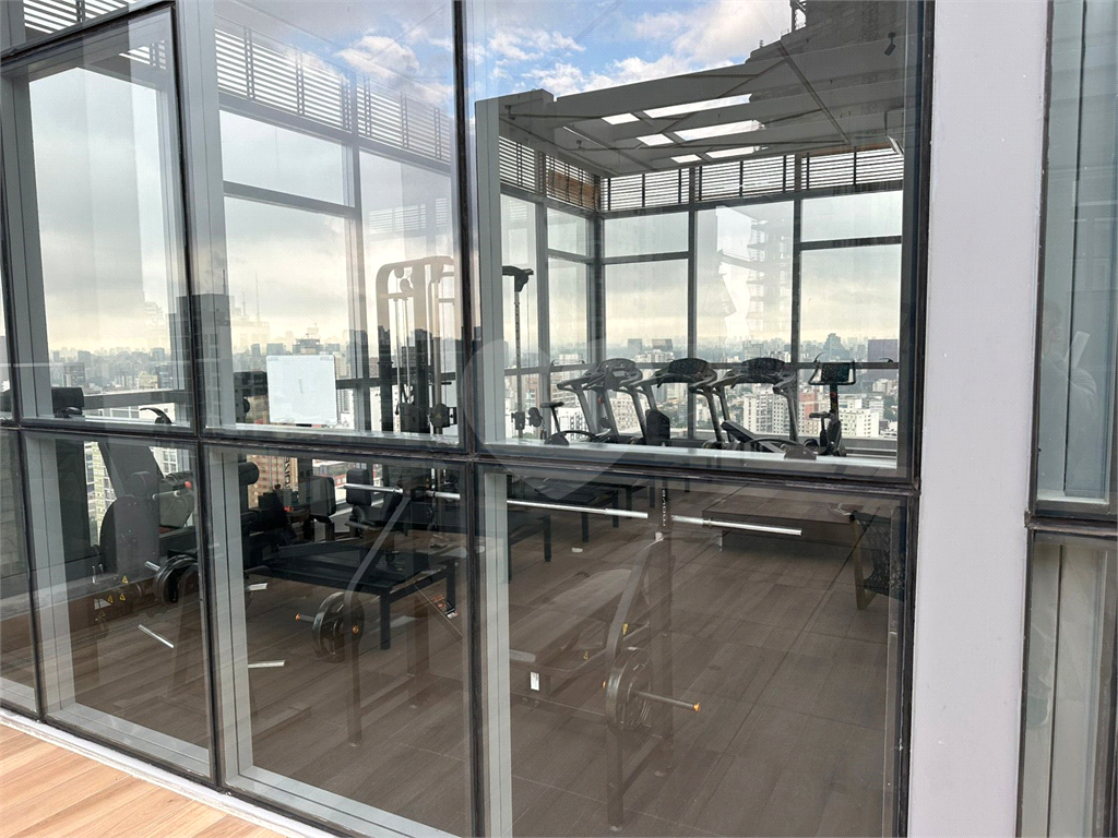 APARTAMENTO em VILA MADALENA