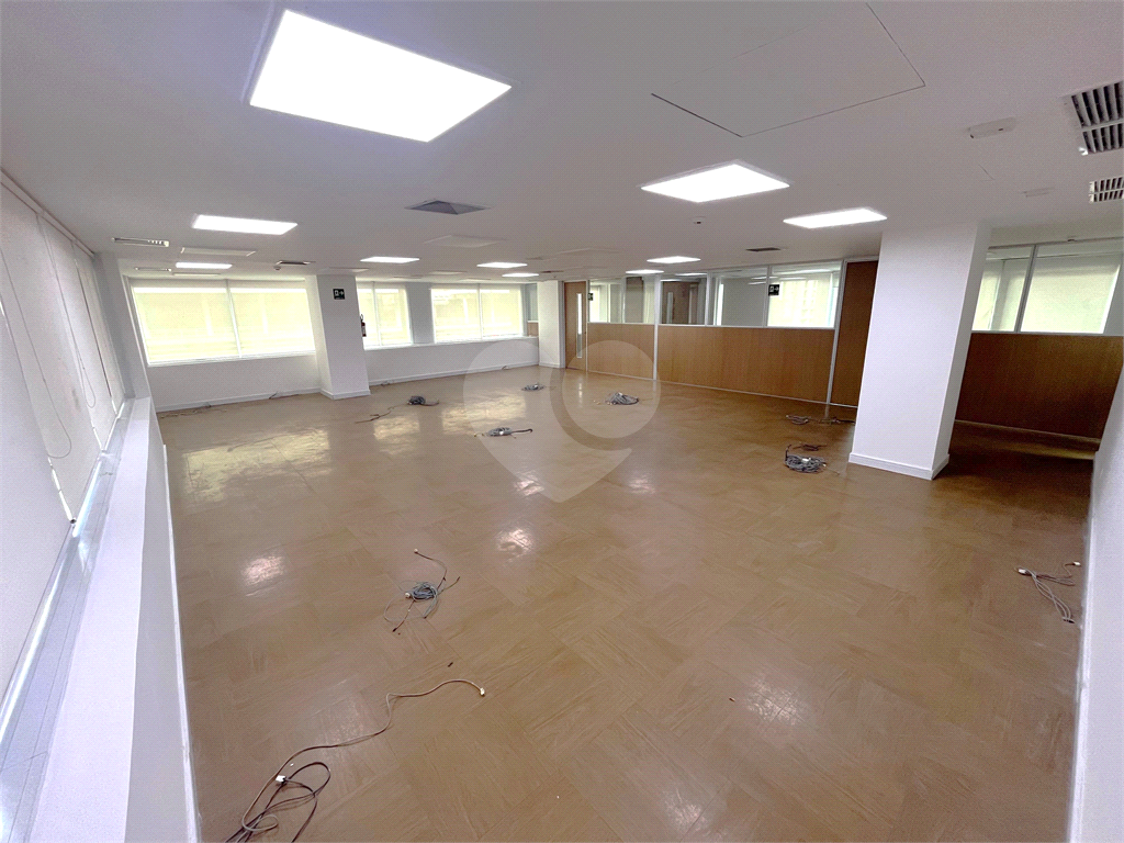 Lajes Corporativas para locação Comercial na BELA VISTA com  356,87 m²